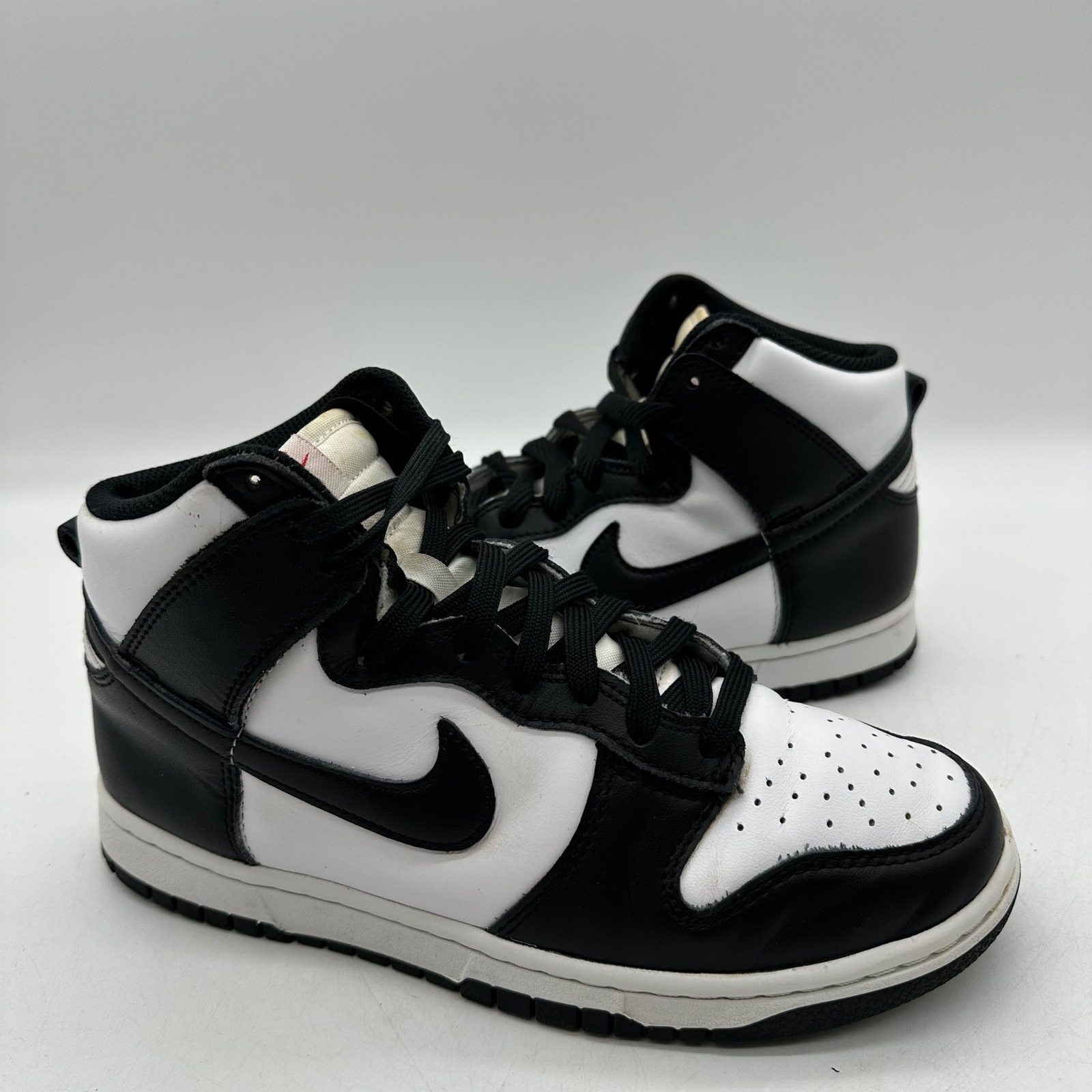 Nike Dd1869-103 Womens Size 8 Dunk High Panda Sneakers White Black High Top Shoe
